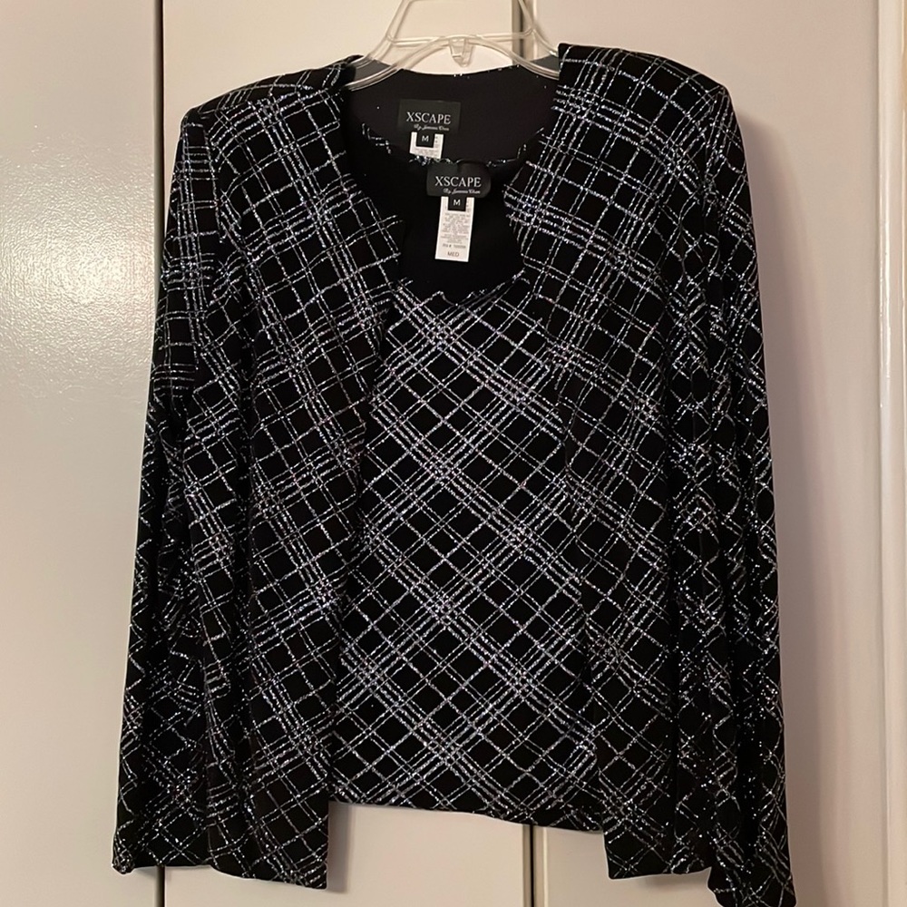 Xscspe two piece evening set. Tank and jacket. New with tags.